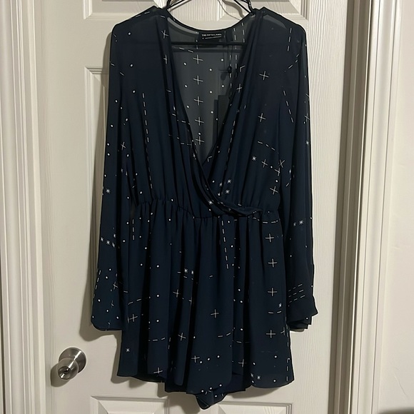 🖤NWT Romper from The Fifth Label🖤 - Picture 2 of 9